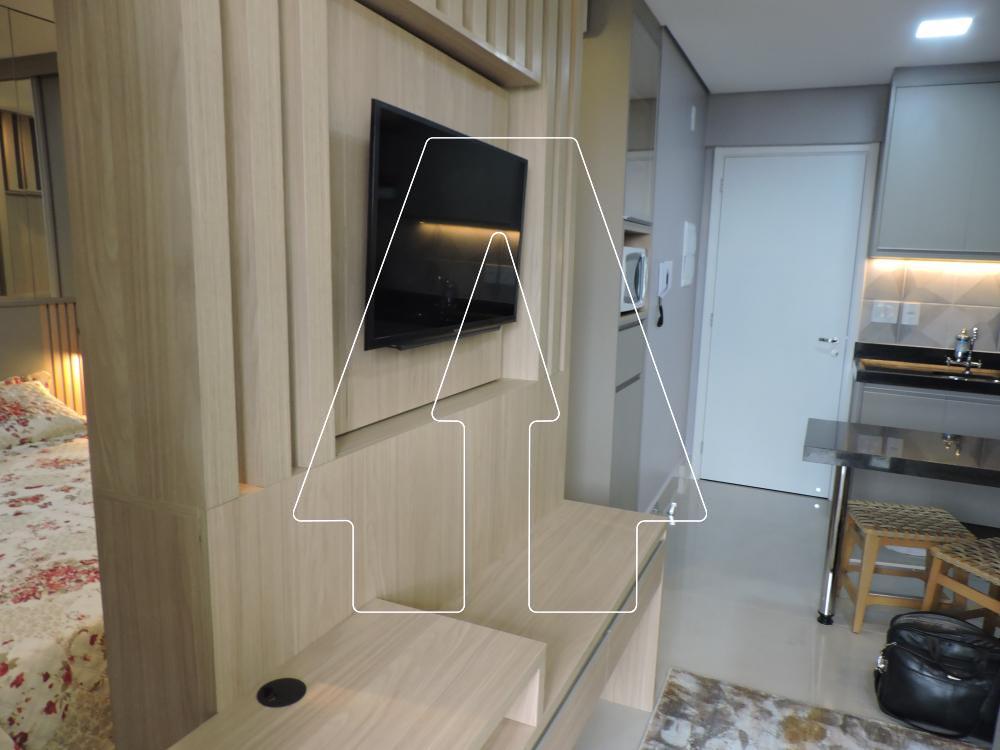 Alugar Apartamento / Padr&atilde;o em Ara&ccedil;atuba R$ 2.950,00 - Foto 2