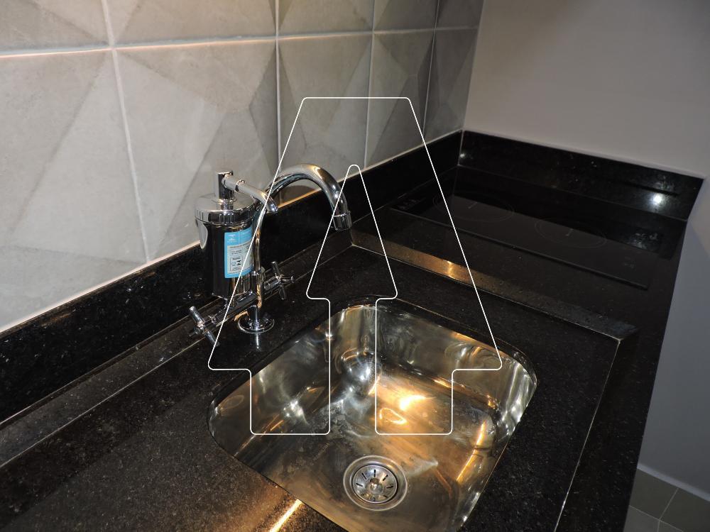 Alugar Apartamento / Padr&atilde;o em Ara&ccedil;atuba R$ 2.950,00 - Foto 12