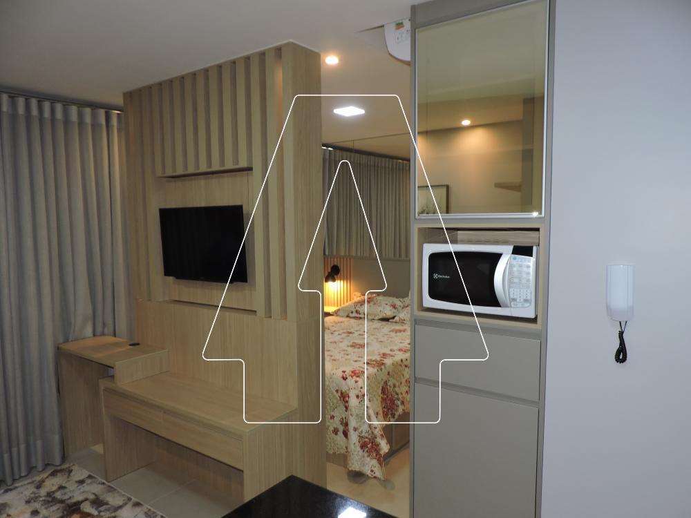 Alugar Apartamento / Padr&atilde;o em Ara&ccedil;atuba R$ 2.950,00 - Foto 1