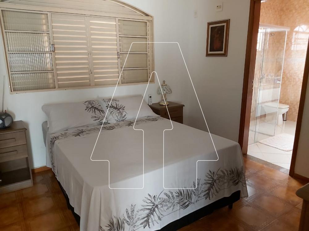 Comprar Casa / Residencial em Ara&ccedil;atuba R$ 420.000,00 - Foto 7