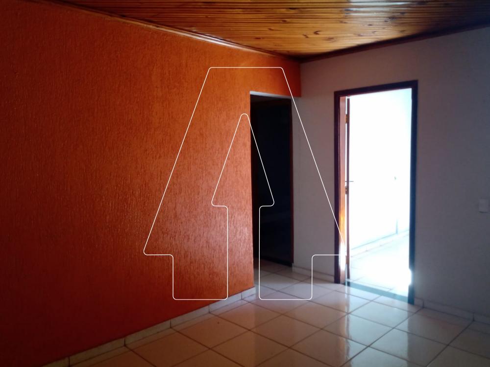 Comprar Casa / Residencial em Ara&ccedil;atuba R$ 300.000,00 - Foto 1