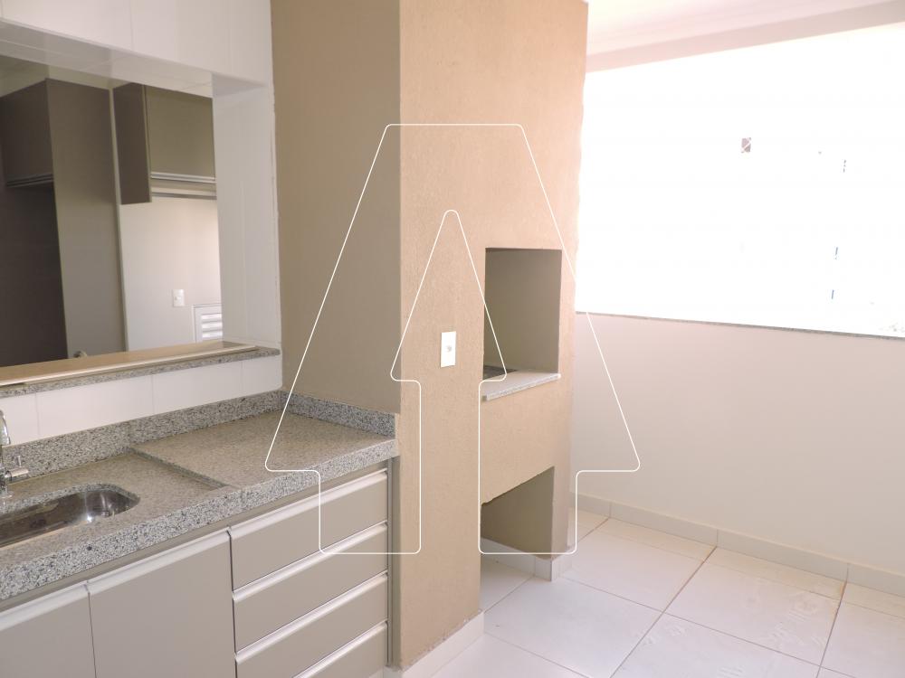 Alugar Apartamento / Padr&atilde;o em Ara&ccedil;atuba R$ 2.000,00 - Foto 2