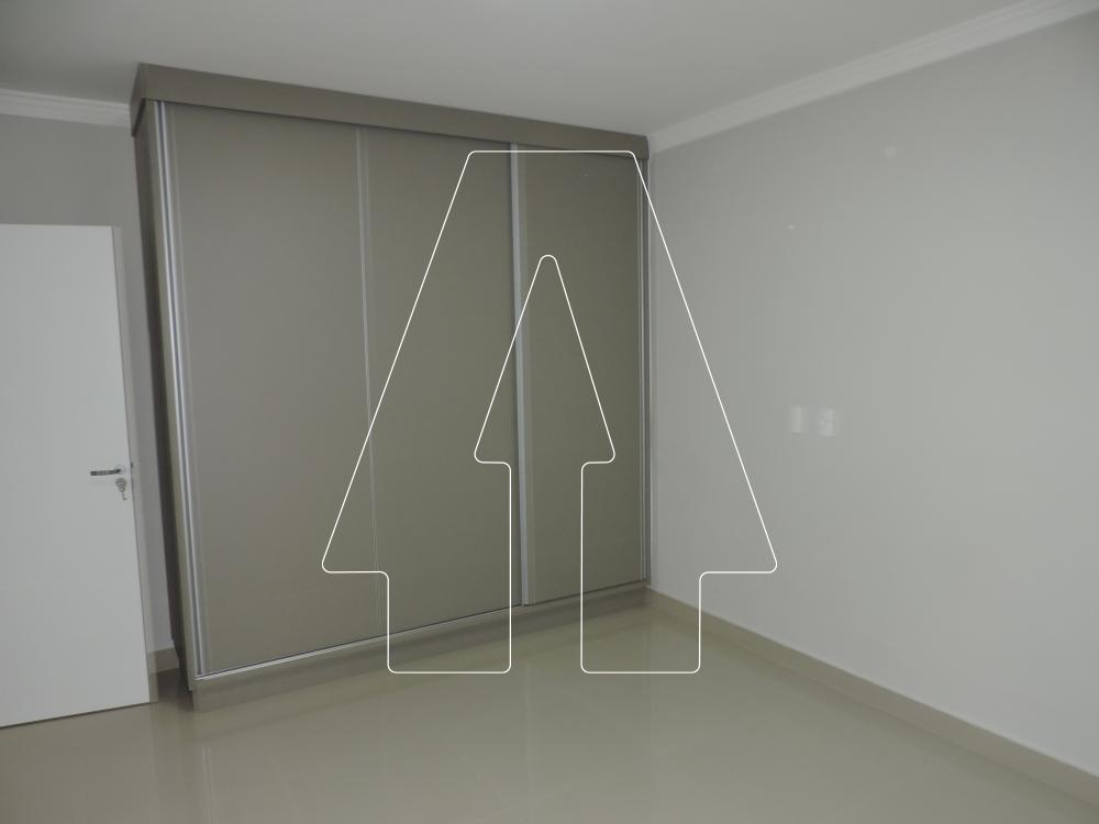 Alugar Apartamento / Padr&atilde;o em Ara&ccedil;atuba R$ 2.000,00 - Foto 5