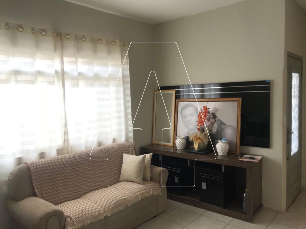 Comprar Casa / Residencial em Ara&ccedil;atuba R$ 350.000,00 - Foto 2