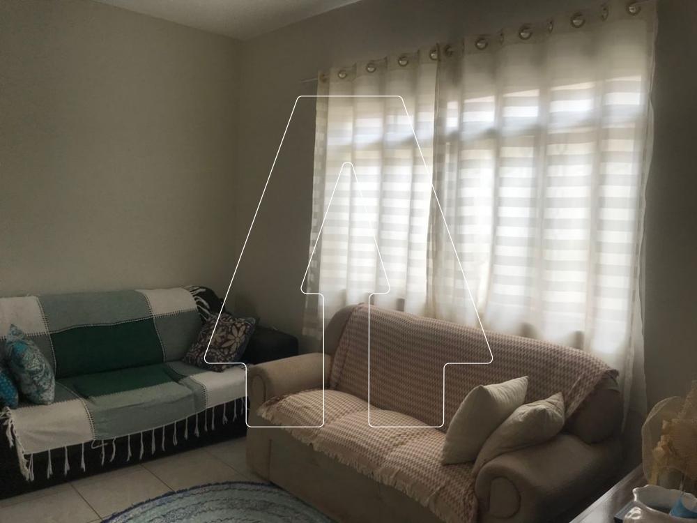 Comprar Casa / Residencial em Ara&ccedil;atuba R$ 350.000,00 - Foto 3