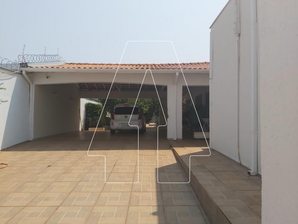 Comprar Casa / Residencial em Ara&ccedil;atuba R$ 1.200.000,00 - Foto 3