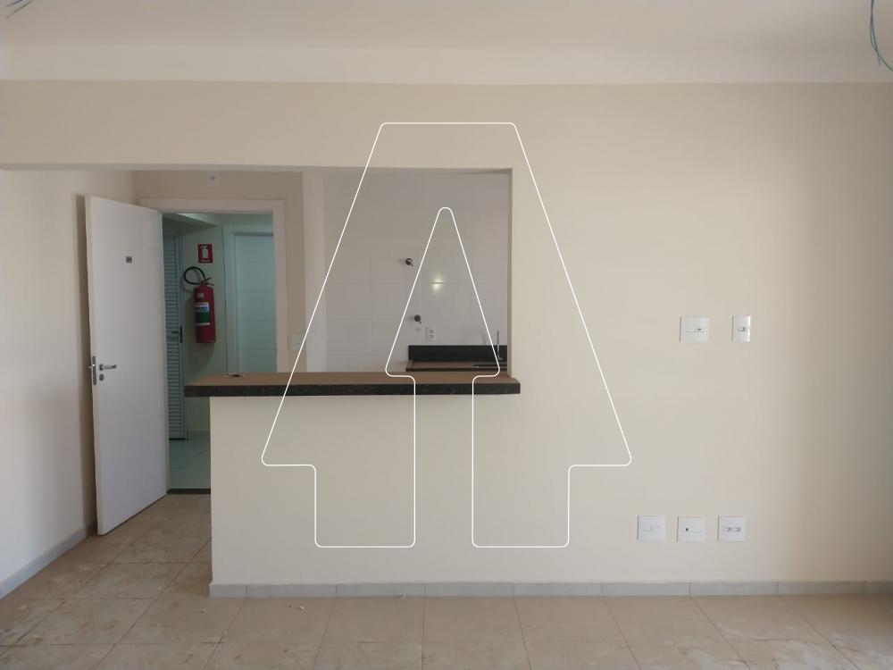 Comprar Apartamento / Padr&atilde;o em Ara&ccedil;atuba R$ 450.000,00 - Foto 1