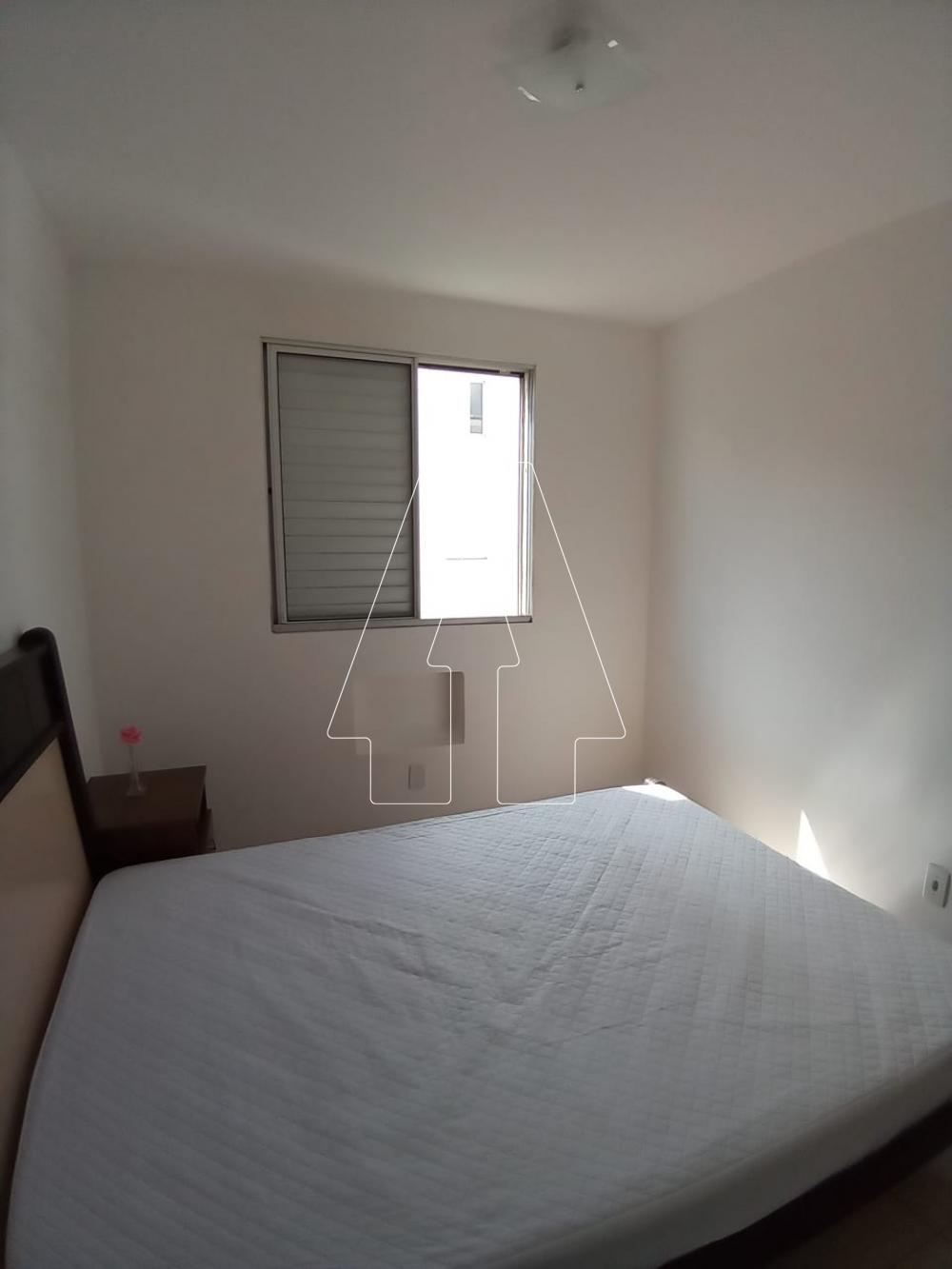 Alugar Apartamento / Padr&atilde;o em Ara&ccedil;atuba R$ 600,00 - Foto 6