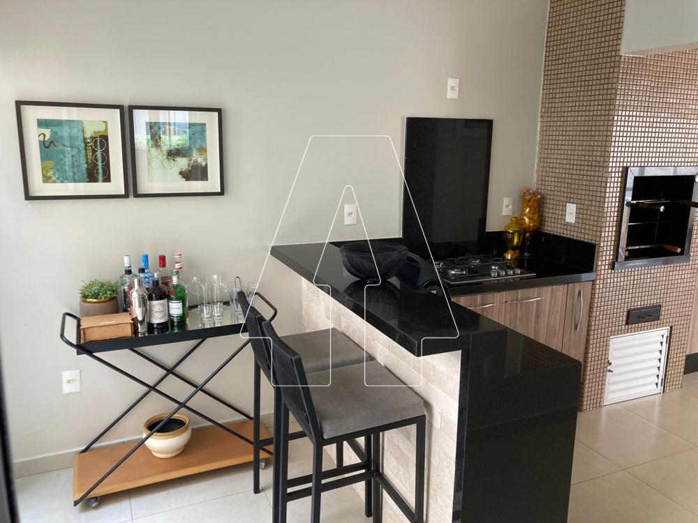 Alugar Casa / Condom&iacute;nio em Ara&ccedil;atuba R$ 4.300,00 - Foto 14