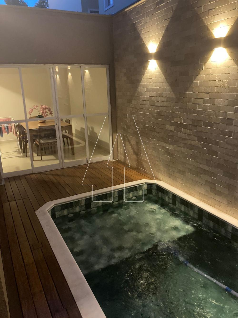 Alugar Casa / Condom&iacute;nio em Ara&ccedil;atuba R$ 4.300,00 - Foto 19