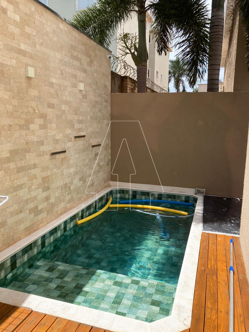 Alugar Casa / Condom&iacute;nio em Ara&ccedil;atuba R$ 4.300,00 - Foto 20