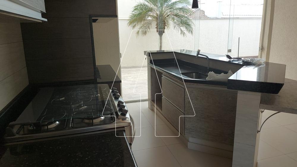 Alugar Casa / Condom&iacute;nio em Ara&ccedil;atuba R$ 6.500,00 - Foto 25