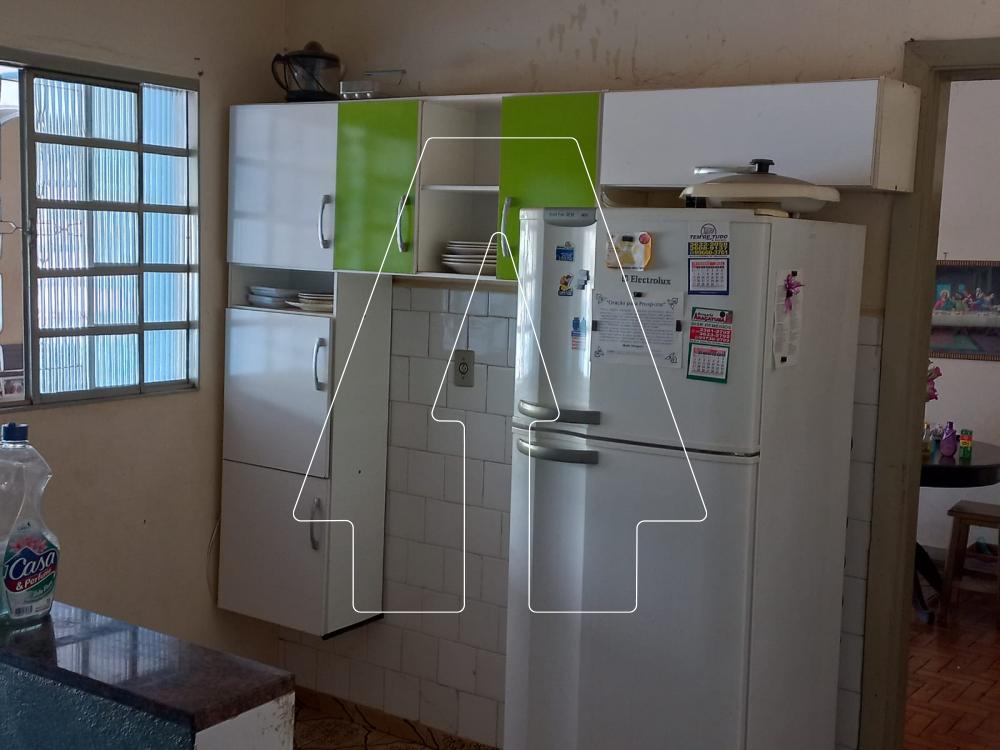 Comprar Casa / Residencial em Ara&ccedil;atuba R$ 250.000,00 - Foto 4