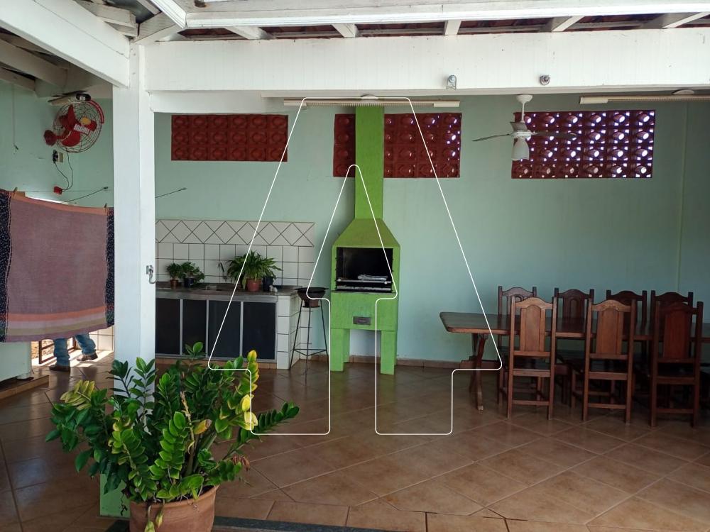 Comprar Casa / Residencial em Ara&ccedil;atuba R$ 410.000,00 - Foto 1