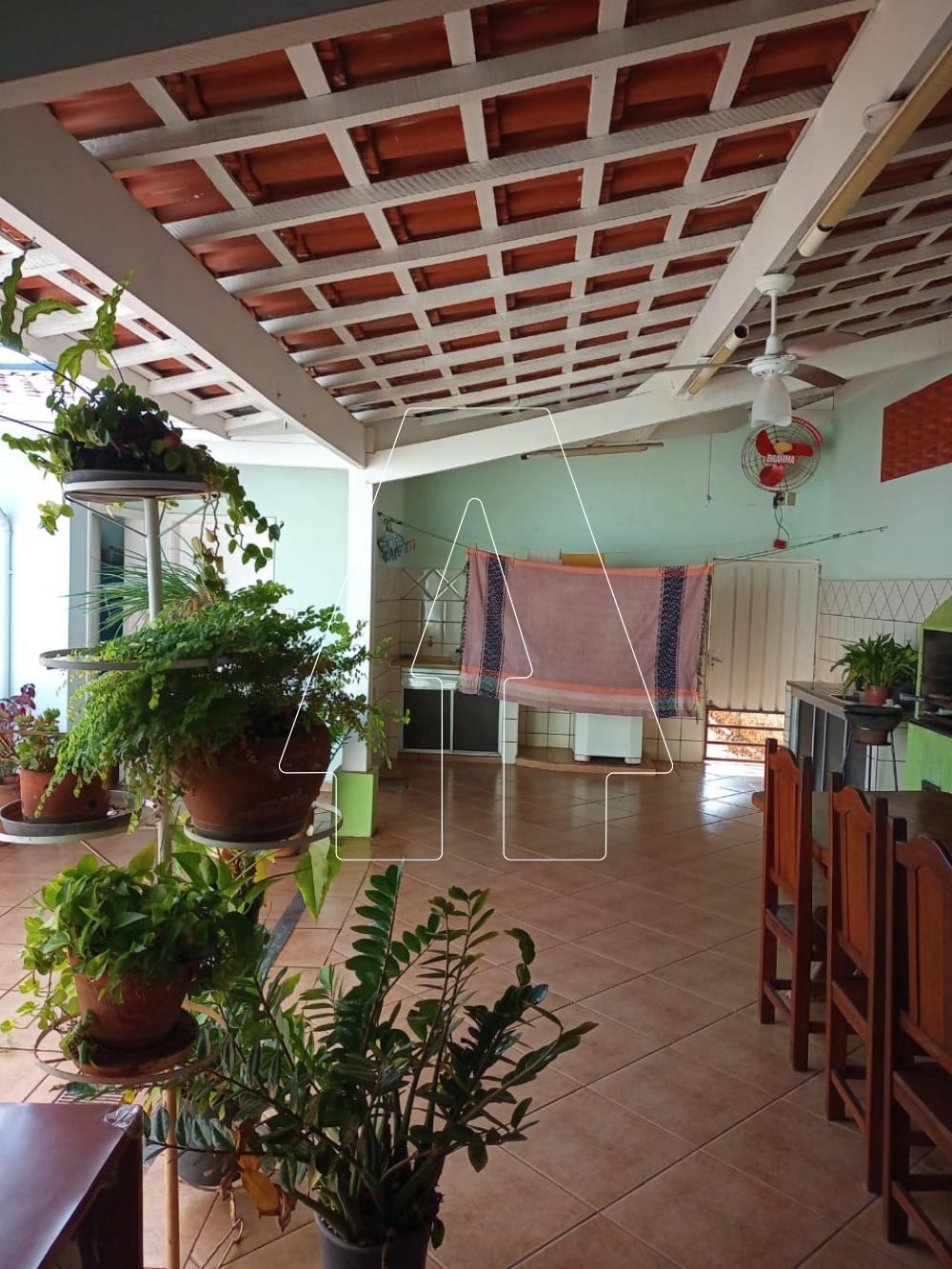 Comprar Casa / Residencial em Ara&ccedil;atuba R$ 410.000,00 - Foto 3