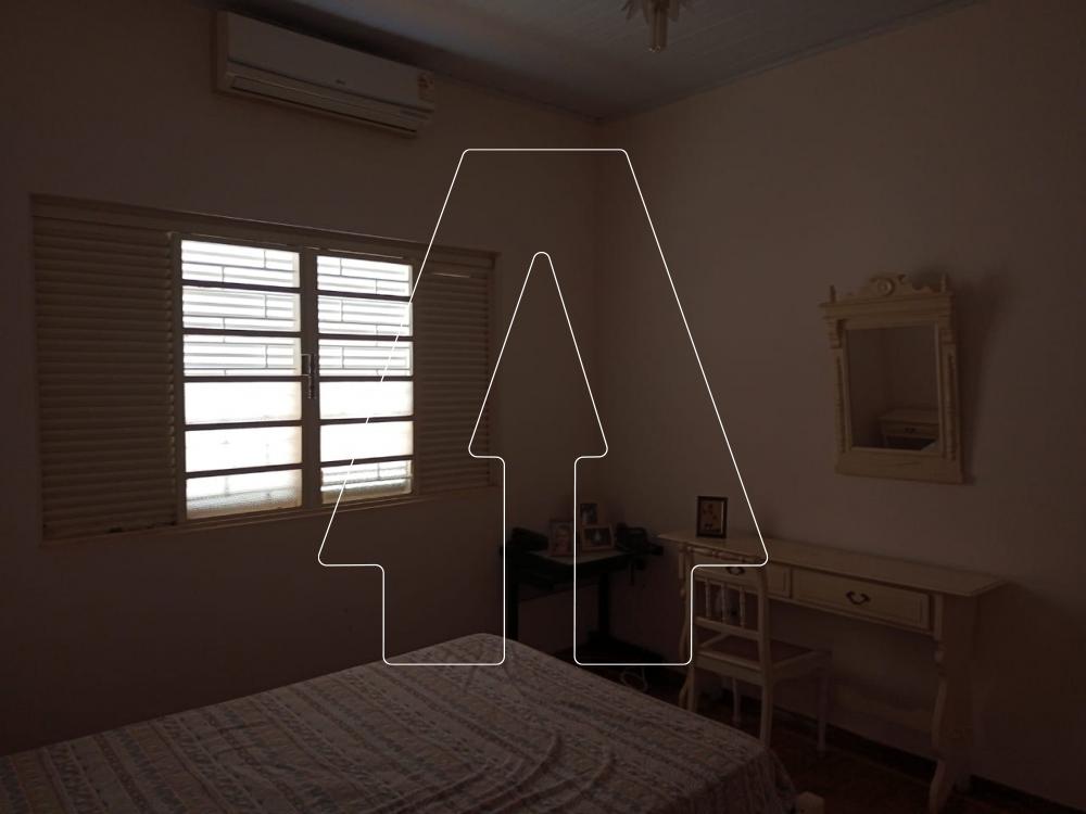 Comprar Casa / Residencial em Ara&ccedil;atuba R$ 410.000,00 - Foto 8