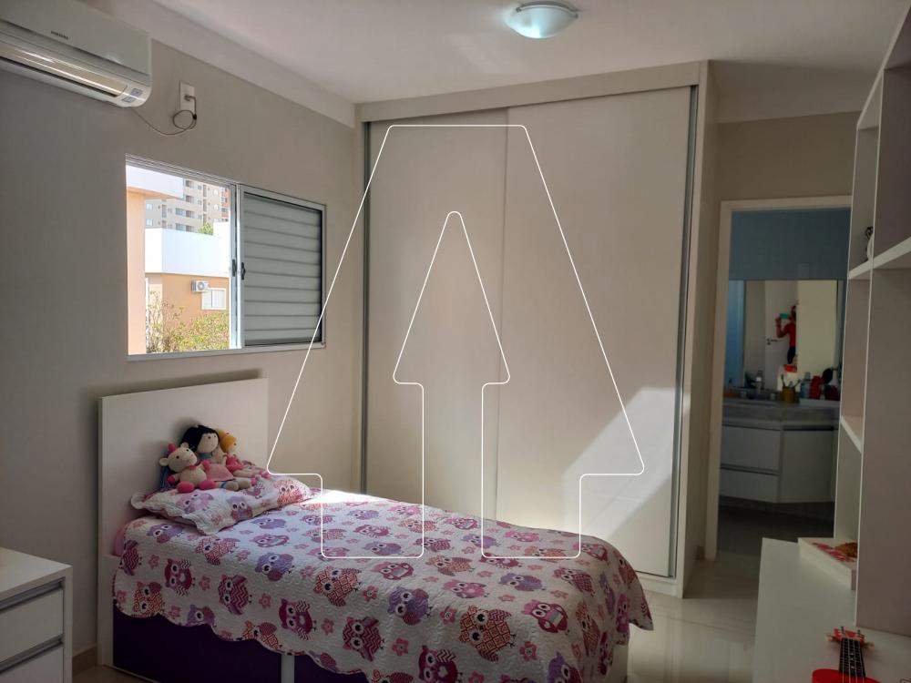 Comprar Casa / Condom&iacute;nio em Ara&ccedil;atuba R$ 780.000,00 - Foto 10
