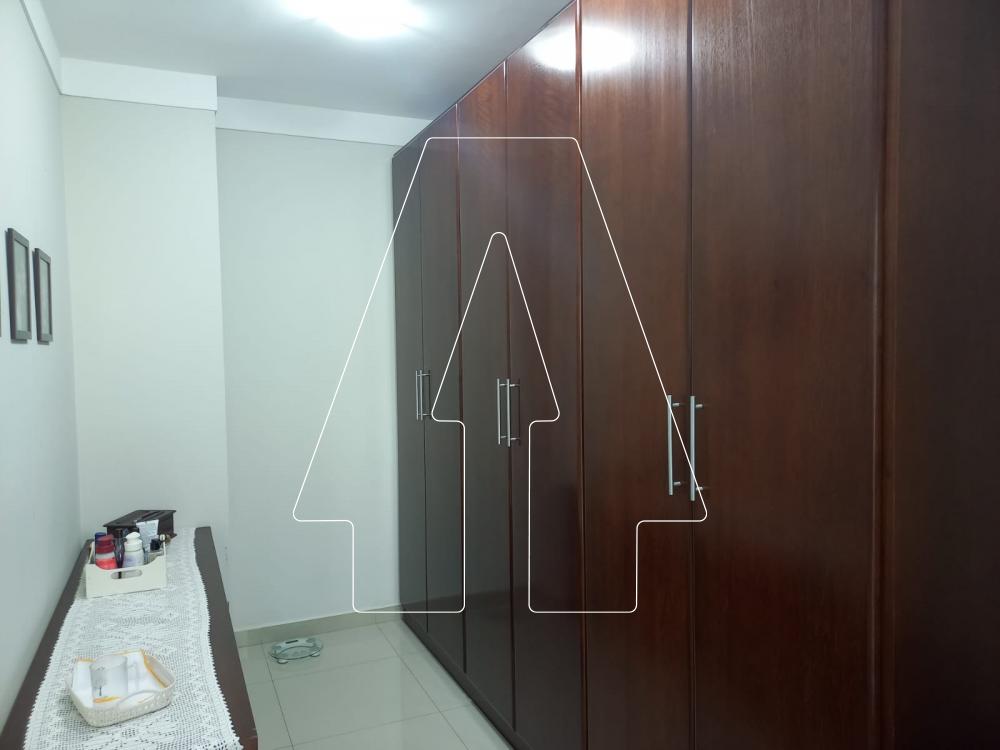 Comprar Casa / Condom&iacute;nio em Ara&ccedil;atuba R$ 780.000,00 - Foto 8