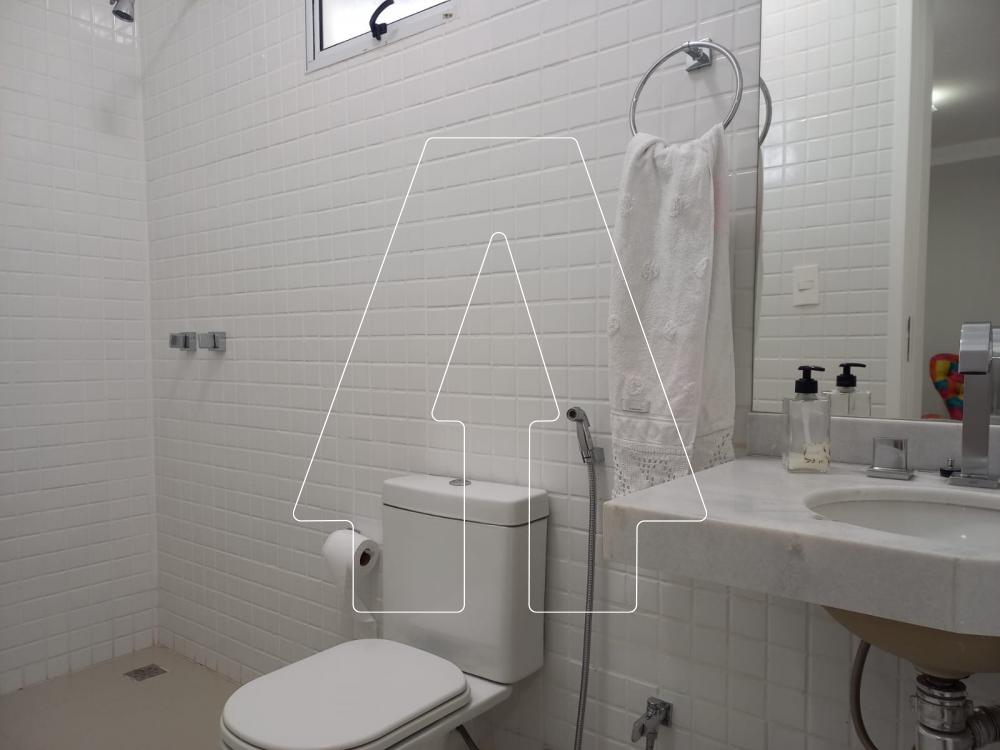 Comprar Casa / Condom&iacute;nio em Ara&ccedil;atuba R$ 780.000,00 - Foto 15