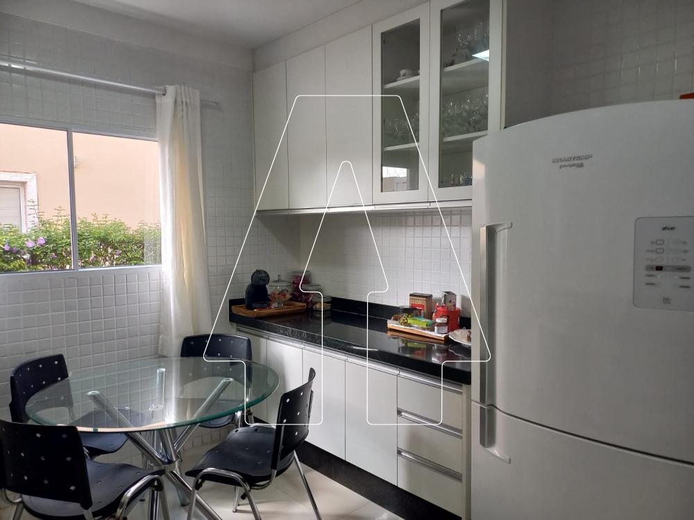 Comprar Casa / Condom&iacute;nio em Ara&ccedil;atuba R$ 780.000,00 - Foto 17