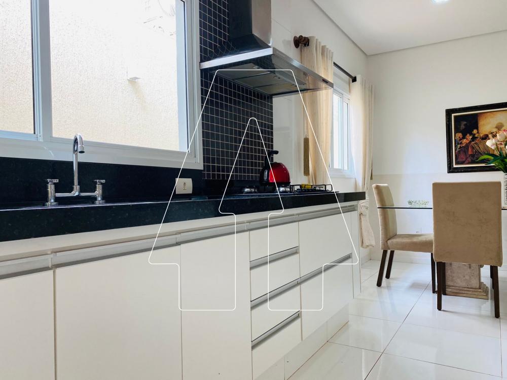 Comprar Casa / Condom&iacute;nio em Ara&ccedil;atuba R$ 1.219.000,00 - Foto 14