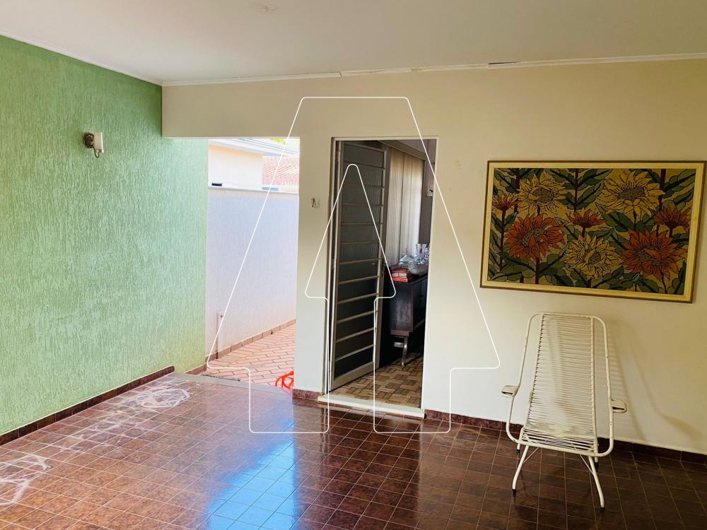 Alugar Casa / Residencial em Ara&ccedil;atuba R$ 1.700,00 - Foto 16