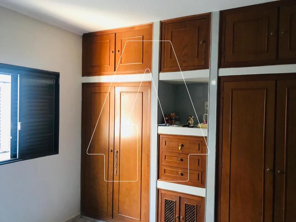 Comprar Casa / Residencial em Ara&ccedil;atuba R$ 300.000,00 - Foto 8