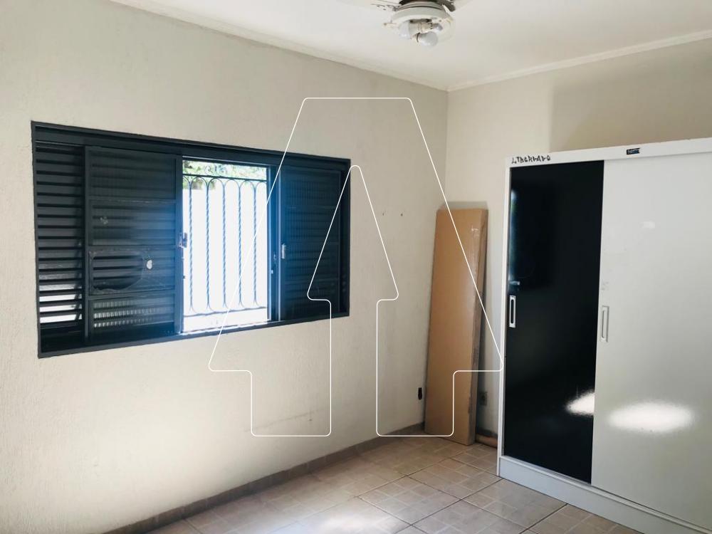 Comprar Casa / Residencial em Ara&ccedil;atuba R$ 300.000,00 - Foto 11