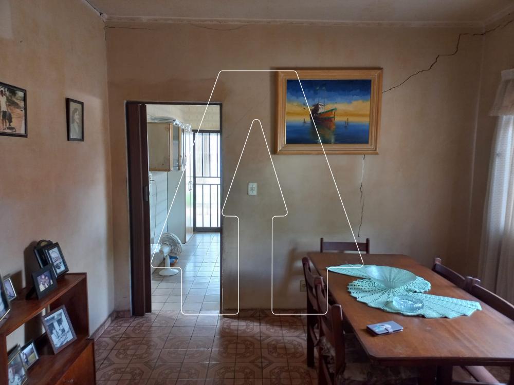 Comprar Casa / Residencial em Ara&ccedil;atuba R$ 200.000,00 - Foto 1