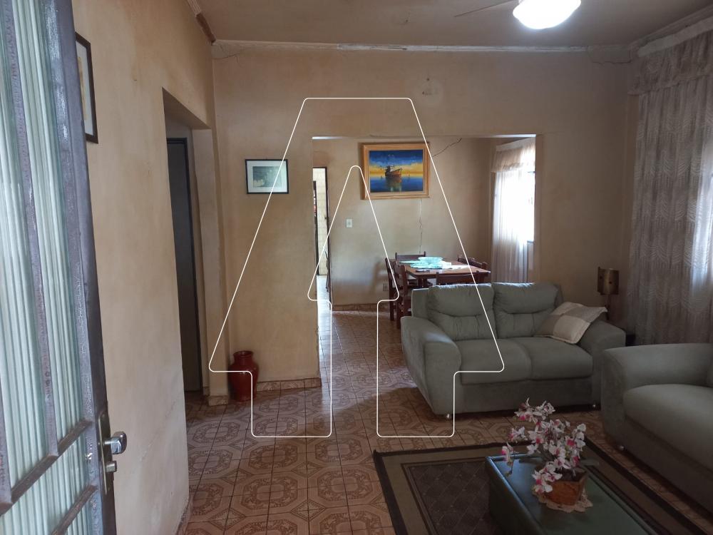 Comprar Casa / Residencial em Ara&ccedil;atuba R$ 200.000,00 - Foto 2