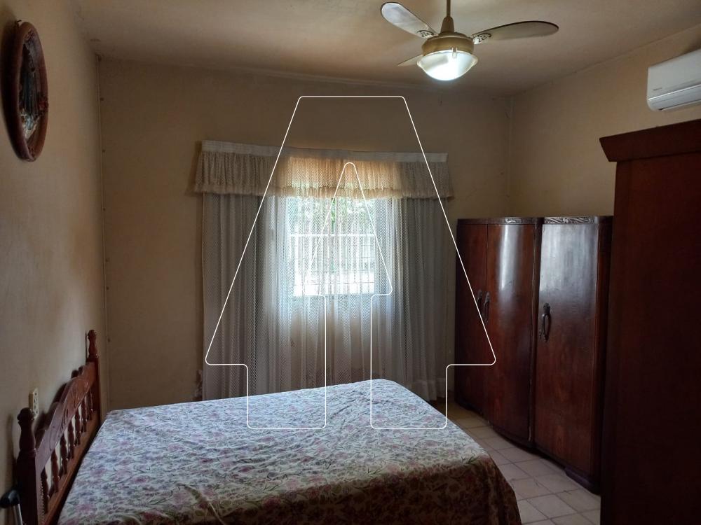 Comprar Casa / Residencial em Ara&ccedil;atuba R$ 200.000,00 - Foto 4