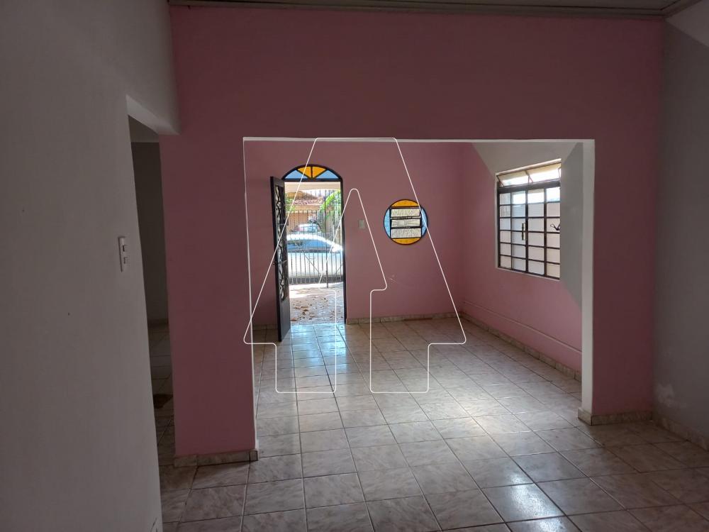 Alugar Casa / Residencial em Ara&ccedil;atuba R$ 1.200,00 - Foto 2