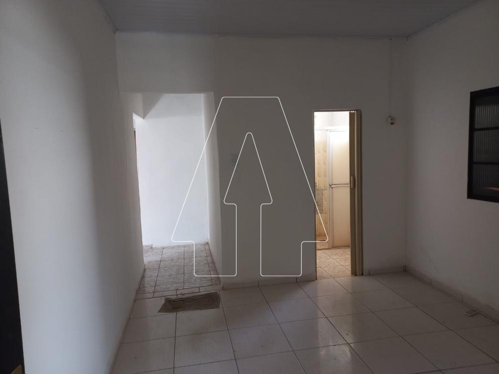 Alugar Casa / Residencial em Ara&ccedil;atuba R$ 1.200,00 - Foto 6