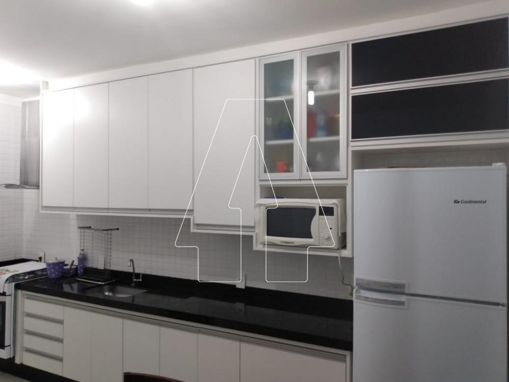 Comprar Apartamento / Padr&atilde;o em Ara&ccedil;atuba R$ 310.000,00 - Foto 6