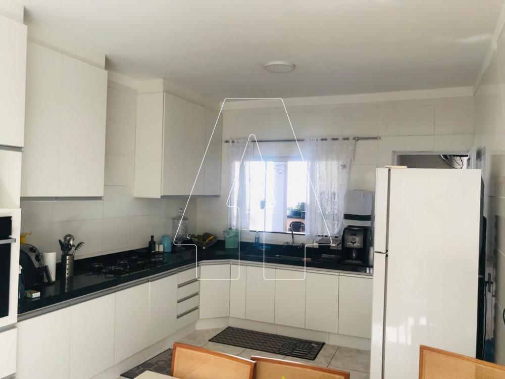 Comprar Casa / Residencial em Ara&ccedil;atuba R$ 450.000,00 - Foto 8