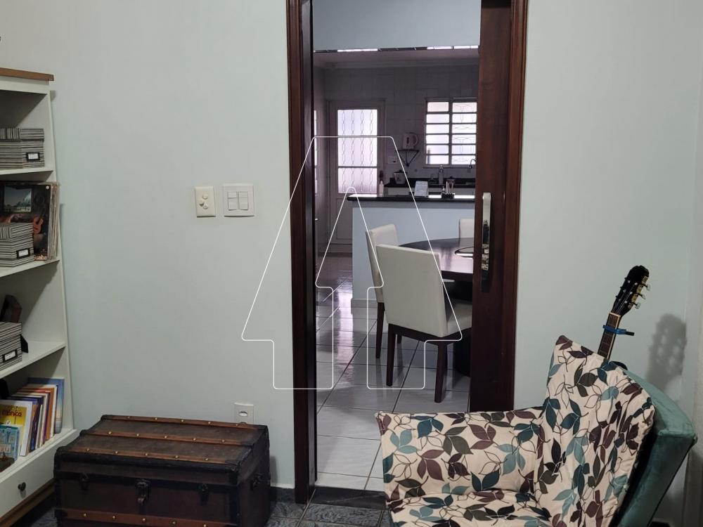 Comprar Casa / Residencial em Ara&ccedil;atuba R$ 900.000,00 - Foto 11