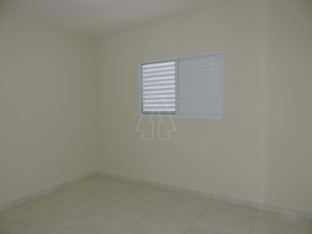 Alugar Apartamento / Padr&atilde;o em Ara&ccedil;atuba R$ 1.400,00 - Foto 9