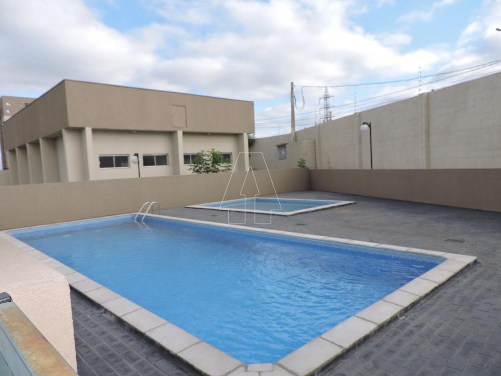Alugar Apartamento / Padr&atilde;o em Ara&ccedil;atuba R$ 1.400,00 - Foto 10