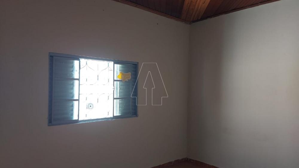 Alugar Casa / Residencial em Ara&ccedil;atuba R$ 800,00 - Foto 4