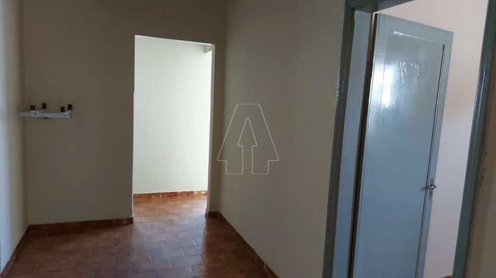 Alugar Casa / Residencial em Ara&ccedil;atuba R$ 800,00 - Foto 7