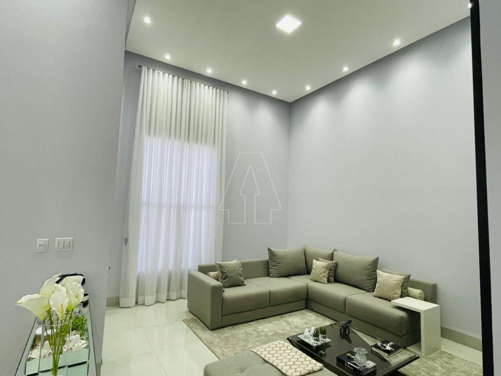 Comprar Casa / Condom&iacute;nio em Ara&ccedil;atuba R$ 850.000,00 - Foto 1