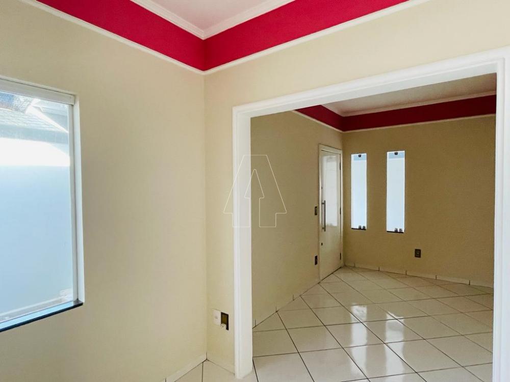 Comprar Casa / Residencial em Ara&ccedil;atuba R$ 460.000,00 - Foto 3