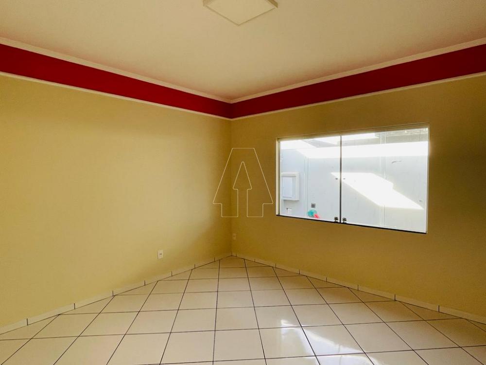 Comprar Casa / Residencial em Ara&ccedil;atuba R$ 460.000,00 - Foto 4