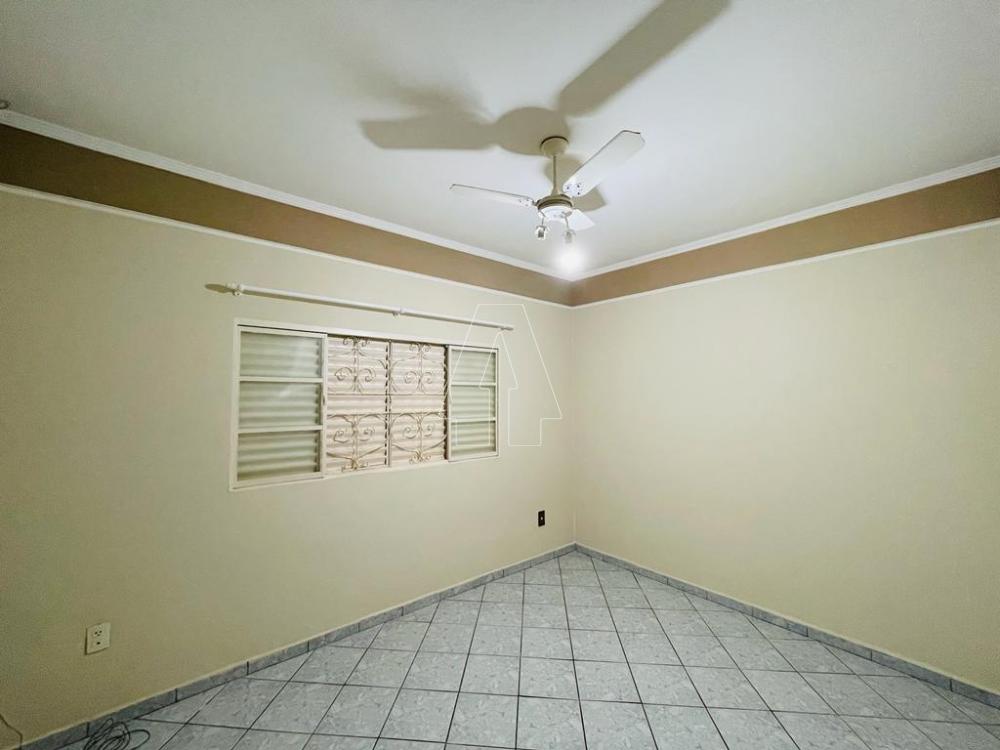 Comprar Casa / Residencial em Ara&ccedil;atuba R$ 460.000,00 - Foto 6