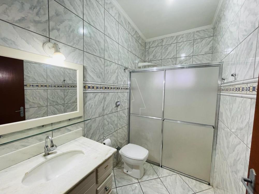 Comprar Casa / Residencial em Ara&ccedil;atuba R$ 460.000,00 - Foto 9