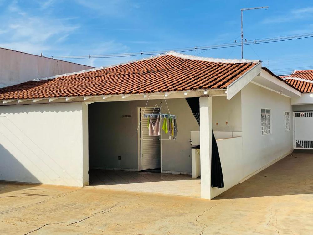 Comprar Casa / Residencial em Ara&ccedil;atuba R$ 460.000,00 - Foto 10