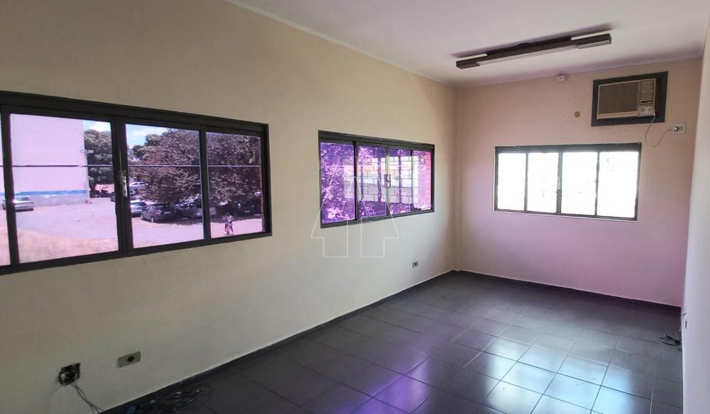 Alugar Comercial / Pr&eacute;dio em Ara&ccedil;atuba R$ 4.000,00 - Foto 14