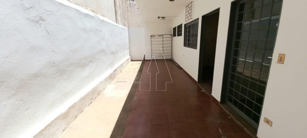 Alugar Comercial / Pr&eacute;dio em Ara&ccedil;atuba R$ 4.000,00 - Foto 16