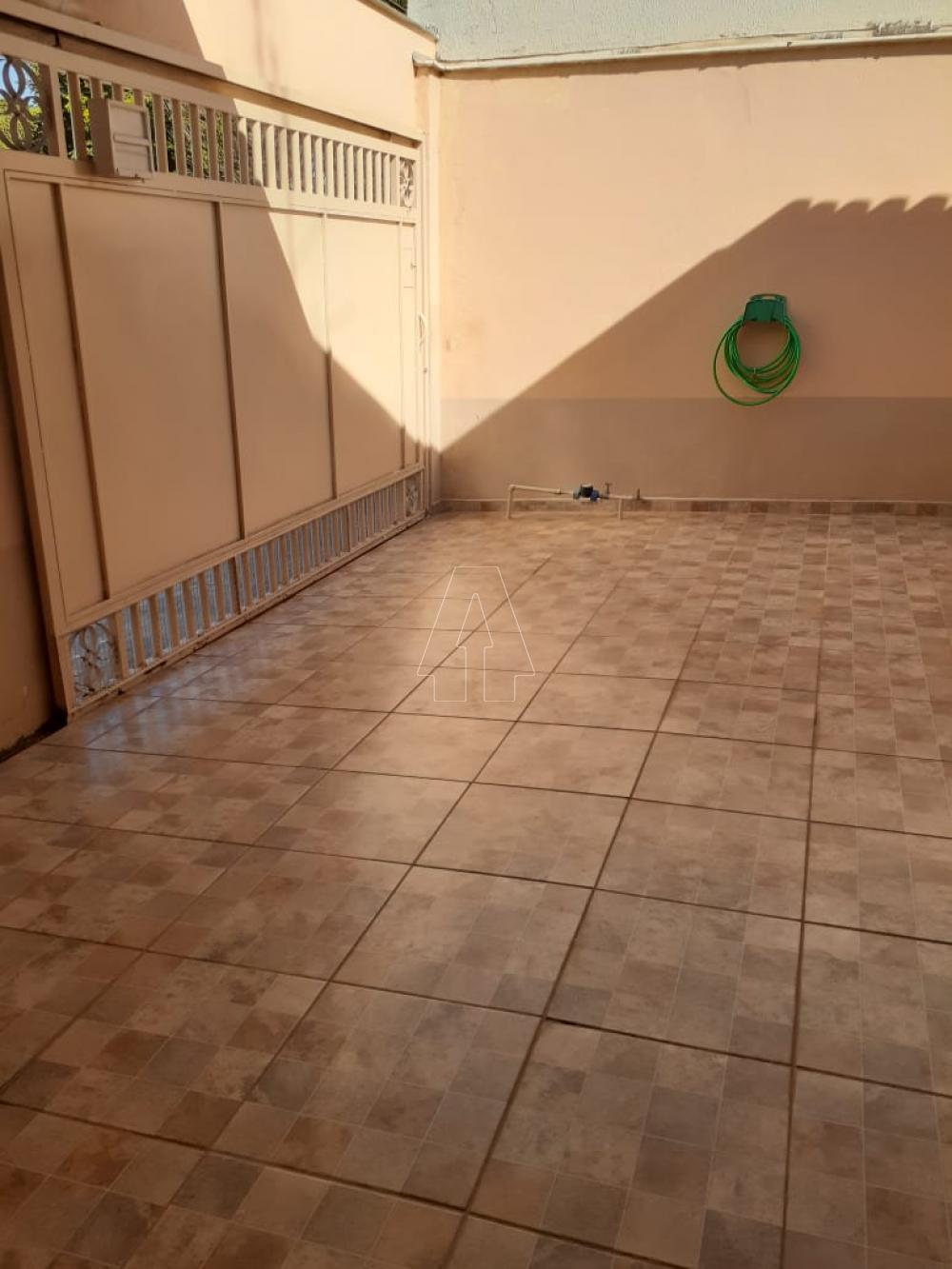 Alugar Casa / Residencial em Ara&ccedil;atuba R$ 700,00 - Foto 13