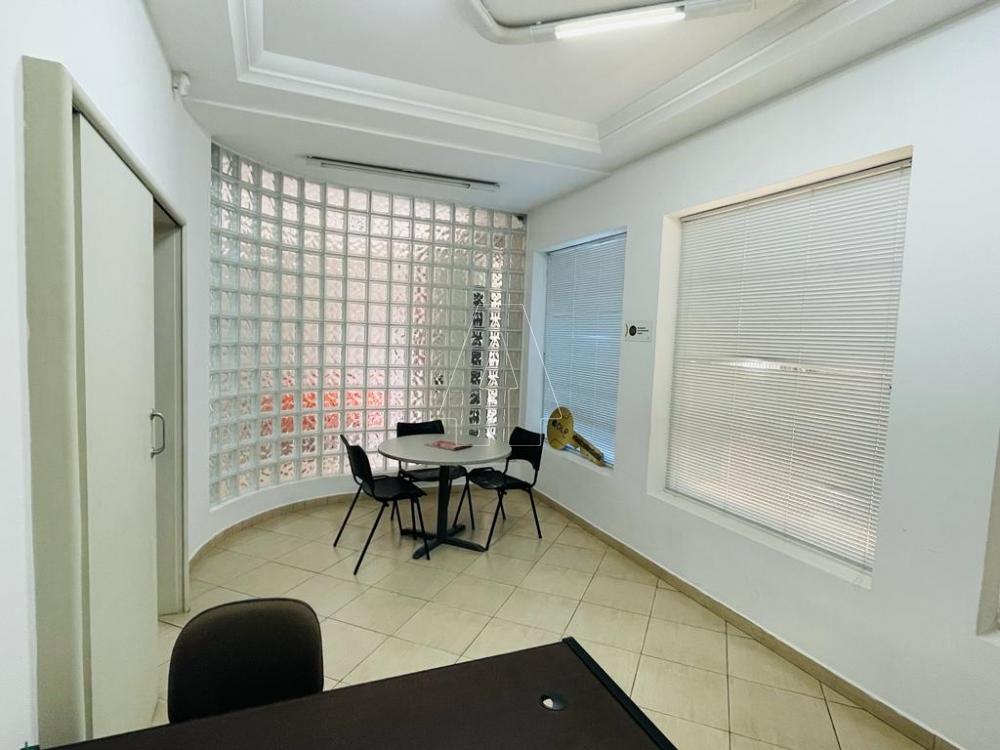 Alugar Comercial / Ponto Comercial em Ara&ccedil;atuba R$ 8.000,00 - Foto 4